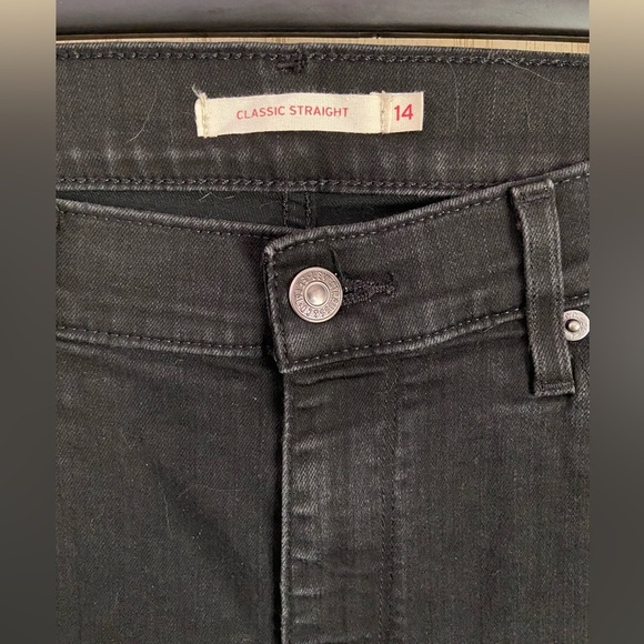 LEVIS Classic Straight Womens Jeans Black Denim Soft Stretch Mid Rise Dark Sz 14 - Picture 2 of 10